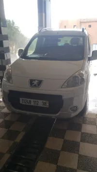 Peugeot Partner 2012 Fennec