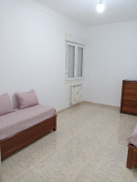 appartement-location-f4-alger-mahelma-algerie