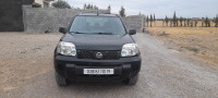 voitures-nissan-x-trail-2010-bazer-sakhra-setif-algerie