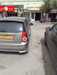 سيارات-kia-picanto-2011-بسكرة-الجزائر
