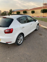 voitures-seat-ibiza-2013-sport-edition-bouira-algerie