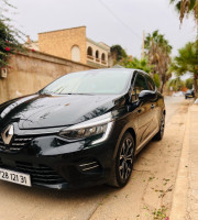 voitures-renault-clio-5-2022-intense-oran-algerie