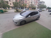 voitures-peugeot-308-2013-rouiba-alger-algerie