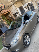 citadine-peugeot-208-2015-allure-rouiba-alger-algerie