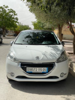 voitures-peugeot-208-2015-allure-batna-algerie