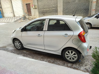 voitures-kia-picanto-2013-batna-algerie