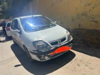 break-familiale-renault-scenic-2001-mostaganem-algerie