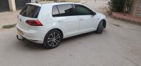 moyenne-berline-volkswagen-golf-7-2013-jijel-algerie