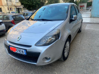 voitures-renault-clio-3-2010-dynamique-les-eucalyptus-alger-algerie