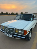 voitures-mercedes-classe-c-1983-tissemsilt-algerie