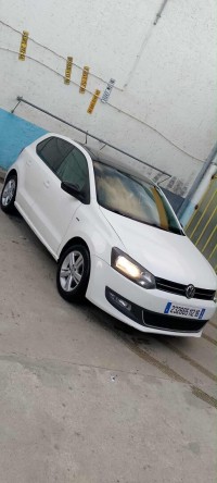 سيارات-volkswagen-polo-2012-match-هراوة-الجزائر