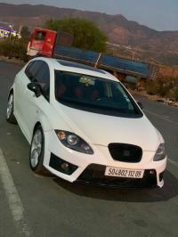 سيارات-seat-leon-2012-fr-موزاية-البليدة-الجزائر