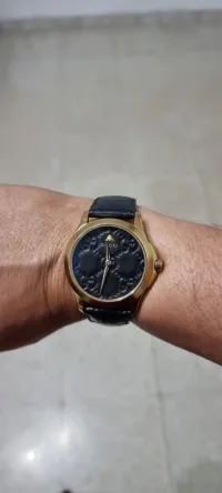 Montre gucci 