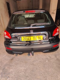 سيارات-peugeot-206-plus-2011-تيارت-الجزائر