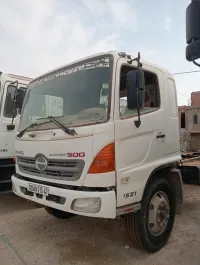Hino Plato 2015