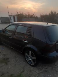 voitures-volkswagen-golf-4-2002-ain-taya-alger-algerie