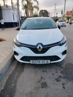 voitures-renault-clio-5-2023-techno-hydra-alger-algerie