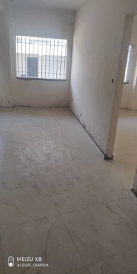 شقة-بيع-3-غرف-4-تيزي-وزو-الجزائر