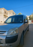 voitures-peugeot-partner-2004-origin-ouled-mimoun-tlemcen-algerie