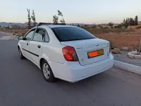 Chevrolet Optra 4 portes 2004 Optra 4 portes