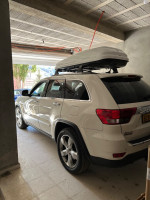 voitures-jeep-grand-cherokee-2012-limited-bouzareah-alger-algerie