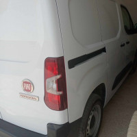 voitures-fiat-doblo-2024-el-oued-algerie