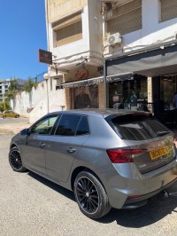 سيارات-skoda-fabia-2023-بئر-مراد-رايس-الجزائر