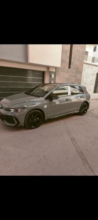 سيارات-volkswagen-golf-8-2025-r-line-بئر-الجير-وهران-الجزائر