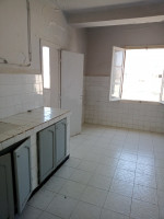 appartement-vente-f4-bejaia-algerie