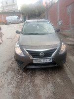 berline-nissan-sunny-2014-n17-el-kharrouba-boumerdes-algerie