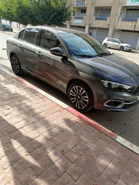 voitures-fiat-tipo-sedan-2024-life-dar-el-beida-alger-algerie