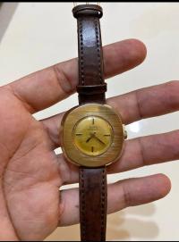 تحف-و-مقتنيات-montre-mecanique-kelton-عين-قشرة-سكيكدة-الجزائر