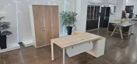 BUREAU OPERATEUR PIEDS BLANC ( IMPORTATION ) 