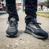 PROMO!!! Puma Runtamed Plus Basket Original Homme Pointures Disponible LIVRAISON 58 WILAYAS 