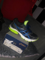 sport-running-chaussures-asics-sidi-bel-abbes-algerie