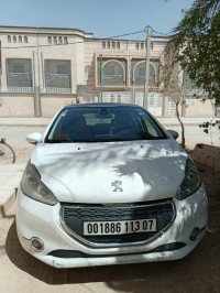 سيارات-peugeot-208-2013-allure-باتنة-الجزائر