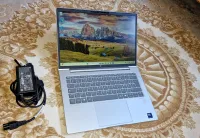 HP elitebook 640 G11 - intel core ultra 5 135u 16gb 256 SSD