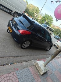 سيارات-peugeot-308-2010-عمر-البويرة-الجزائر