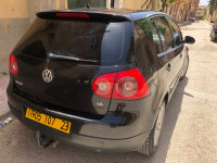 moyenne-berline-volkswagen-golf-5-2007-mdaourach-souk-ahras-algerie