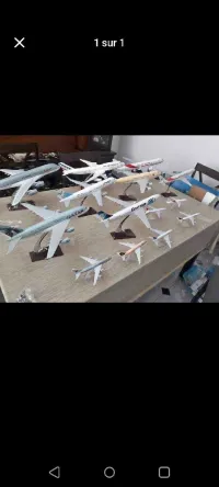 avion miniature
