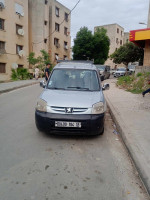 voitures-peugeot-partner-2004-jijel-algerie