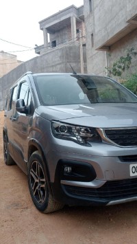 سيارات-peugeot-partner-2020-الشلف-الجزائر