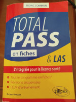 livres-magazines-total-pass-pour-etudiants-medecine-ben-aknoun-alger-algerie