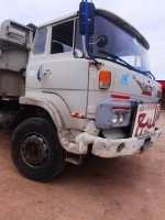 camion-hino-2004-relizane-algerie