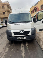 automobiles-peugeot-boxer-2013-mohammadia-alger-algerie