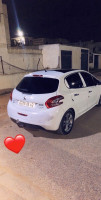 voitures-peugeot-208-2015-allure-kolea-tipaza-algerie