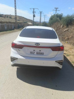 voitures-kia-cerato-2021-skikda-algerie