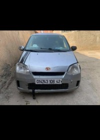 سيارات-daihatsu-charade-2006-أحمر-العين-تيبازة-الجزائر