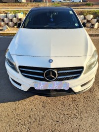 cars-mercedes-classe-a-2014-misseghine-oran-algeria