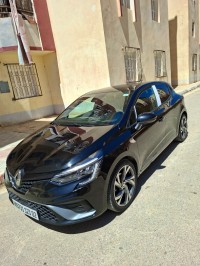 سيارات-renault-clio-5-2023-rs-line-الزبوجة-الشلف-الجزائر